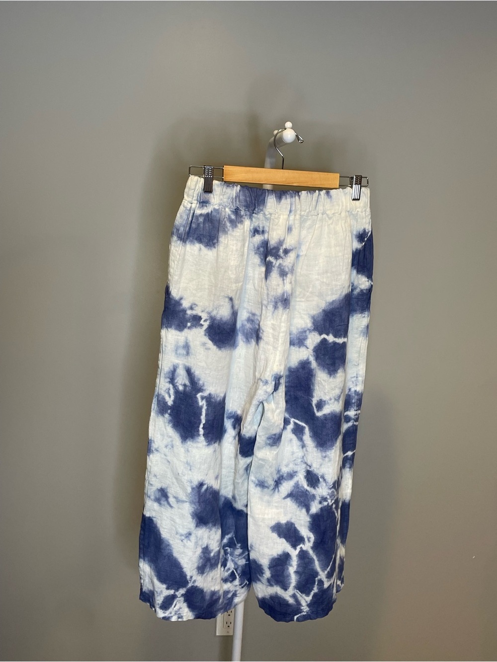 UCHUU Studio Tie-Dye 100% Linen Pants Made in Italy Resort Wear โ Medium - Picture 5 of 5